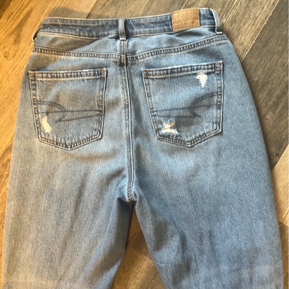 American Eagle Mom Jeans - Picture 6 of 6